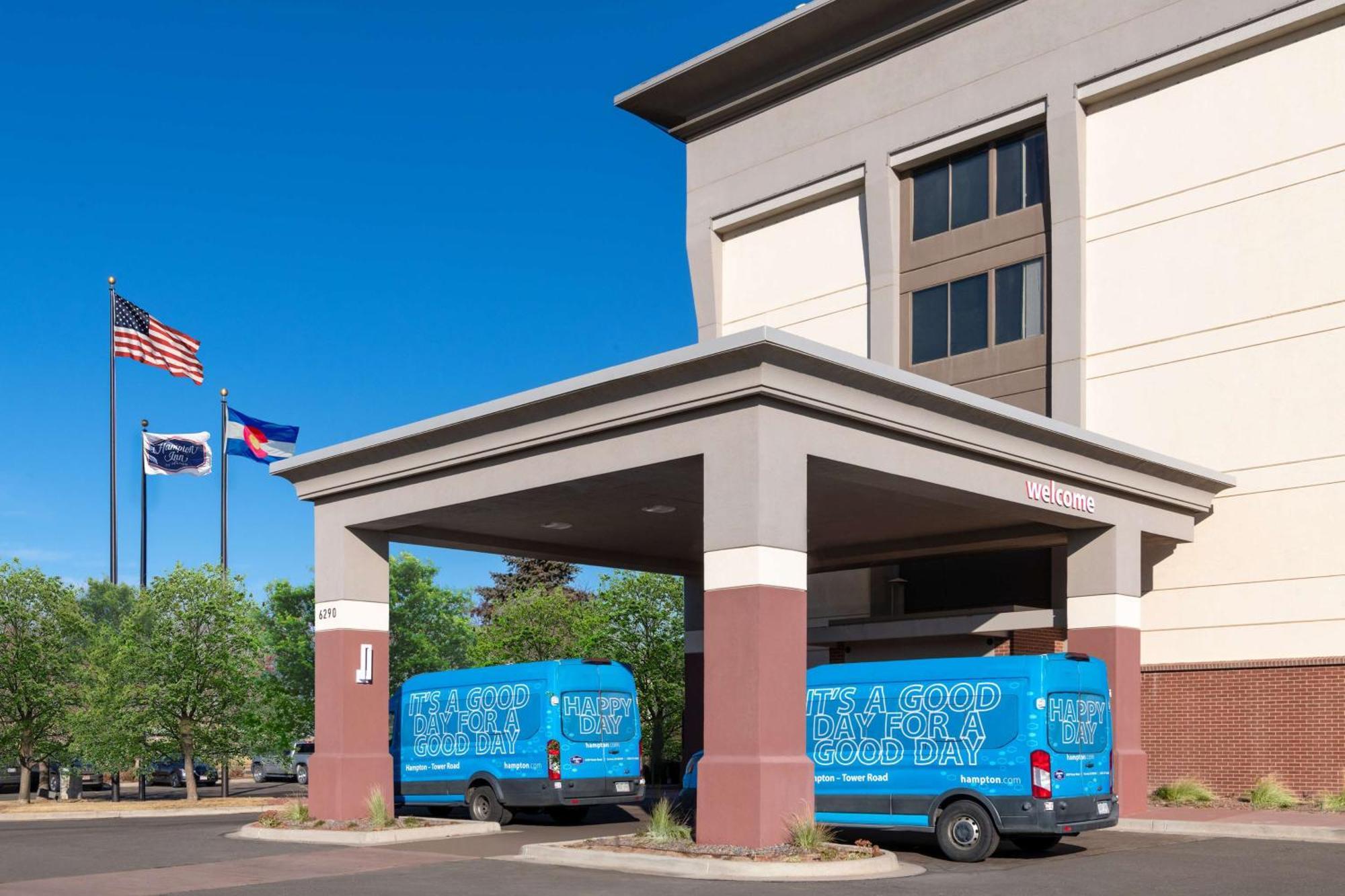 Hampton Inn Denver-International Airport Exterior photo