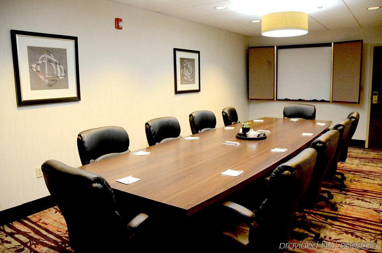 Hampton Inn Denver-International Airport Exterior photo