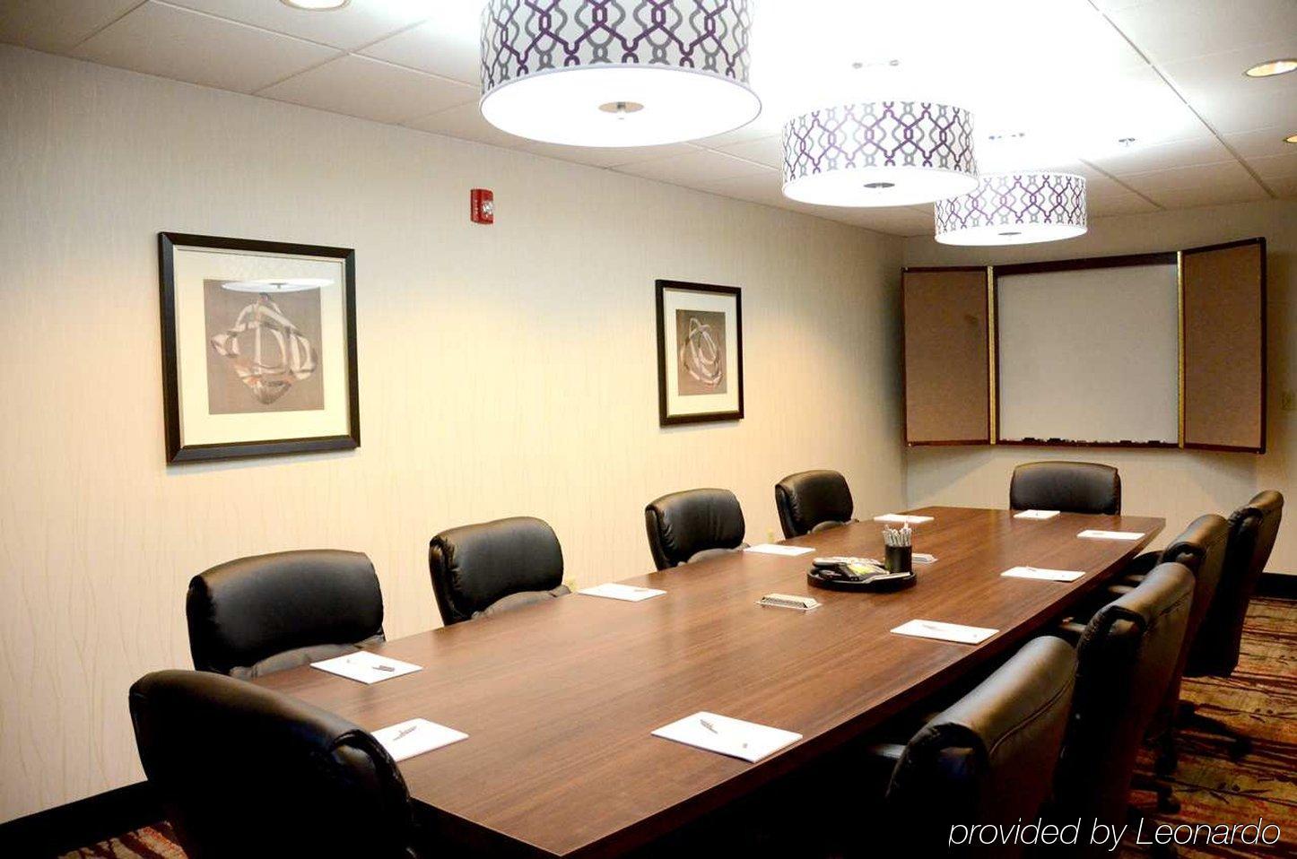 Hampton Inn Denver-International Airport Exterior photo