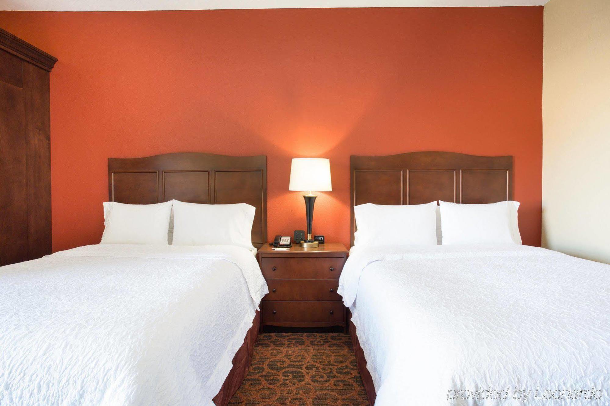 Hampton Inn Denver-International Airport Exterior photo