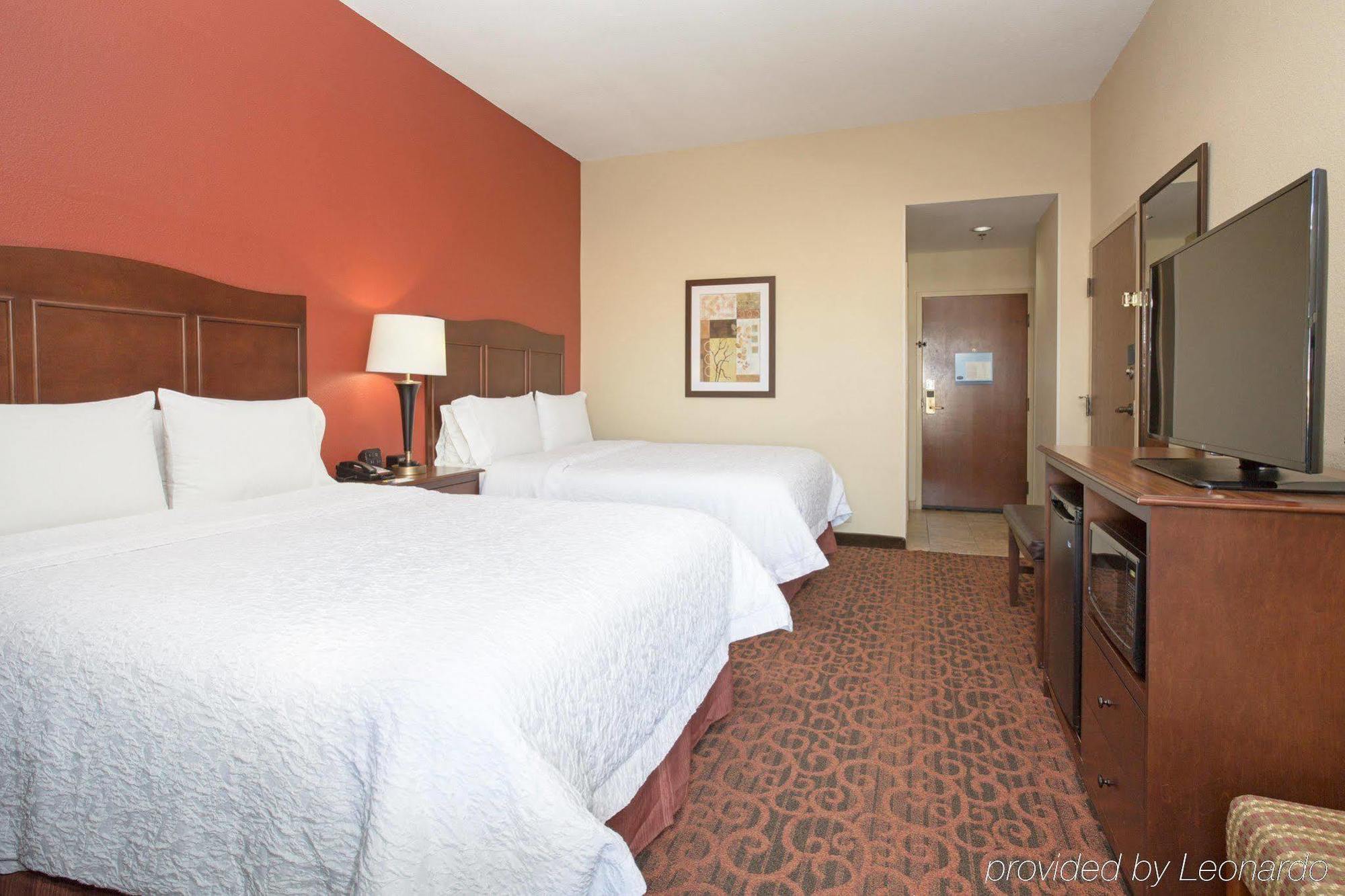 Hampton Inn Denver-International Airport Exterior photo