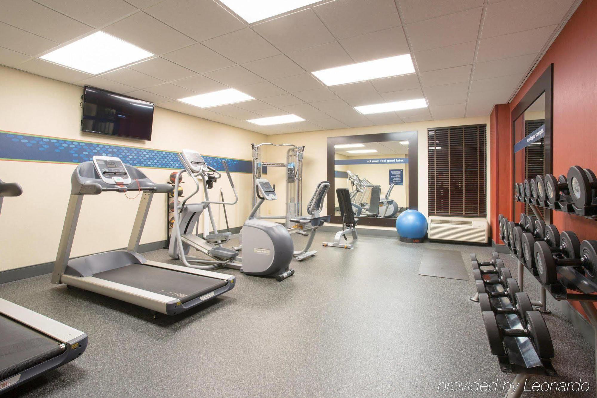 Hampton Inn Denver-International Airport Exterior photo