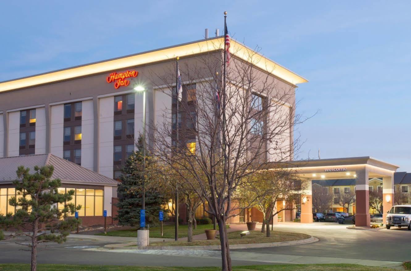 Hampton Inn Denver-International Airport Exterior photo